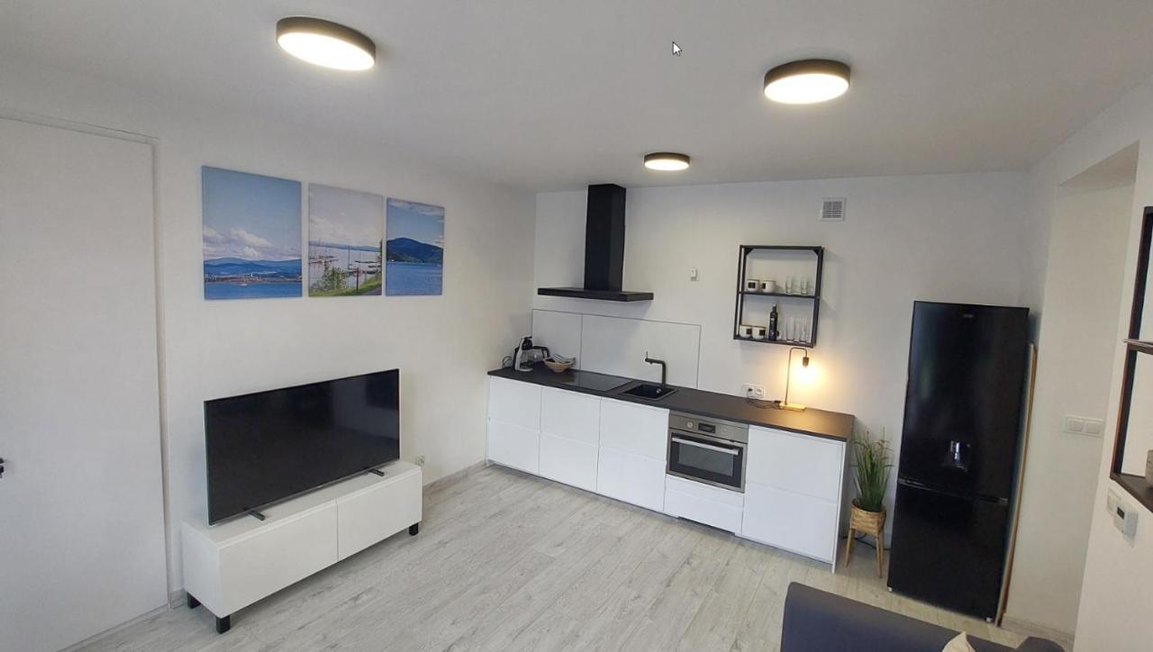 Laguna24 Jezioro Zywieckie Klimatyzowany Apartament 40 M2 Zarzecze  Exterior photo